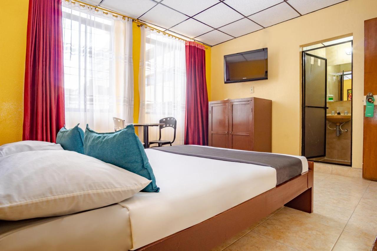 Ayenda Europa Hotel โบโกตา ภายนอก รูปภาพ